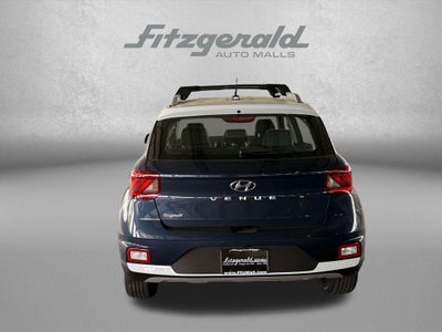 2026 Hyundai Venue SEL w/Two-Tone Roof