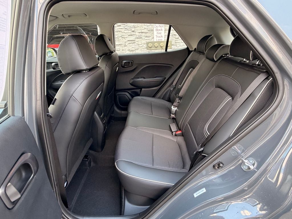 2026 Hyundai Venue SEL w/Two-Tone Roof