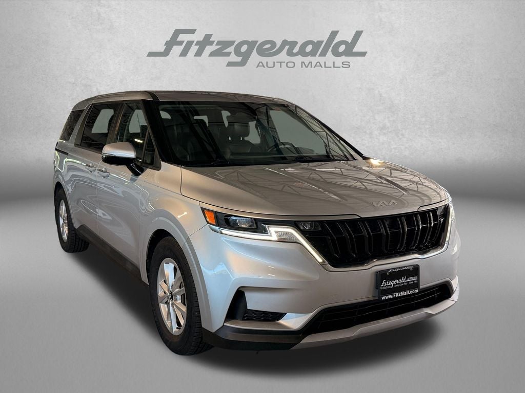 2022 Kia Carnival LXS