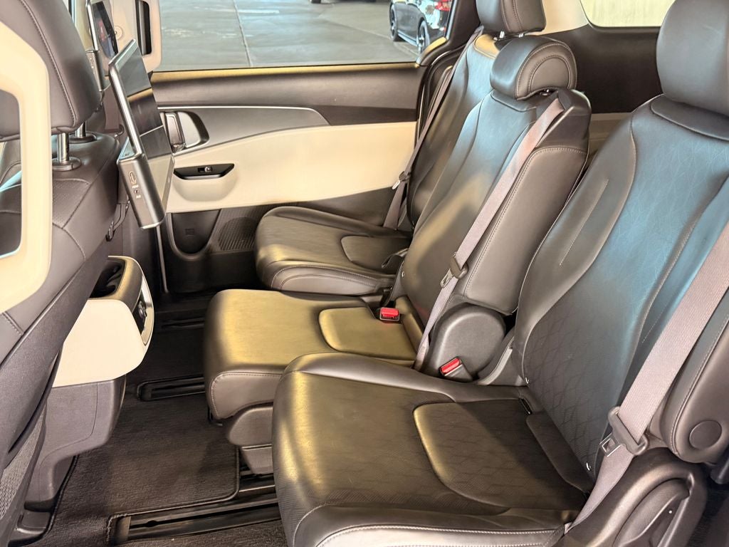 2022 Kia Carnival LXS