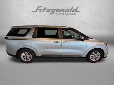 2022 Kia Carnival LXS