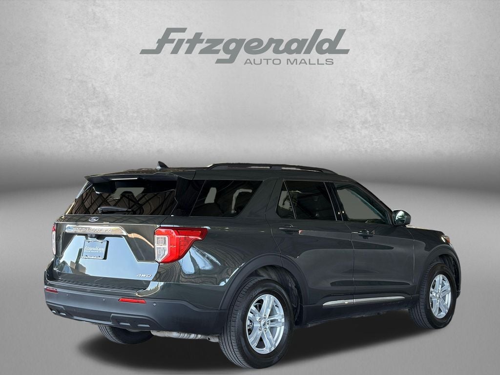 2024 Ford Explorer XLT