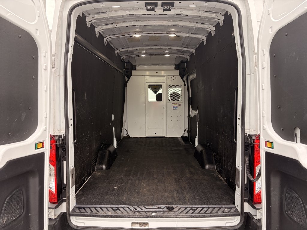 2024 Ford Transit Base