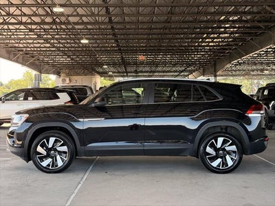 2026 Volkswagen Atlas Cross Sport 2.0T SE w/Technology