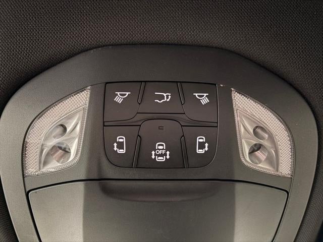 2024 Chrysler Pacifica Touring