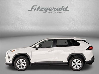 2025 Toyota RAV4 LE
