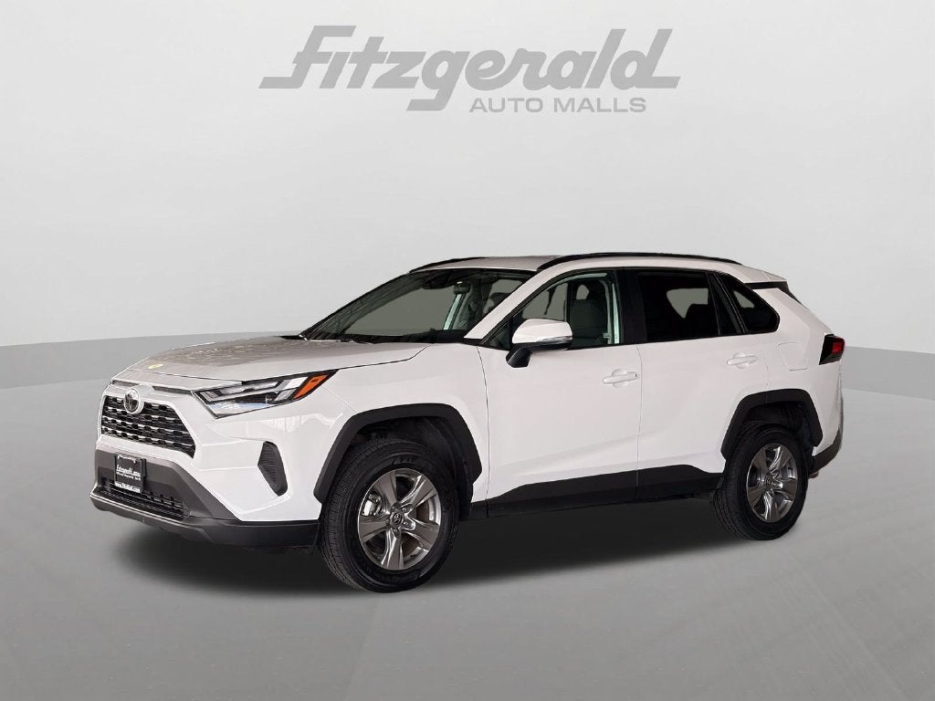 2025 Toyota RAV4 XLE
