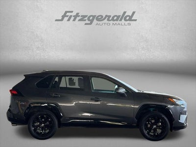 2024 Toyota RAV4 Hybrid SE