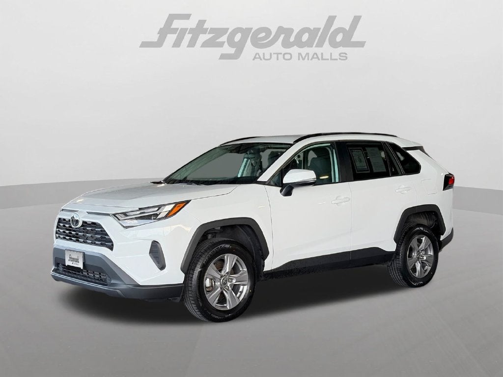 2025 Toyota RAV4 XLE