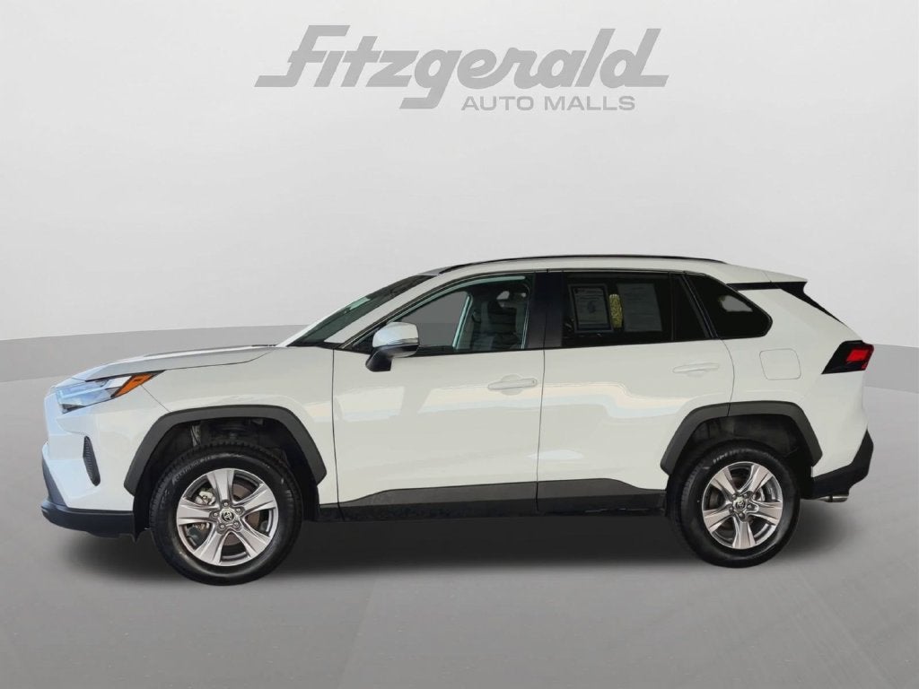 2025 Toyota RAV4 XLE