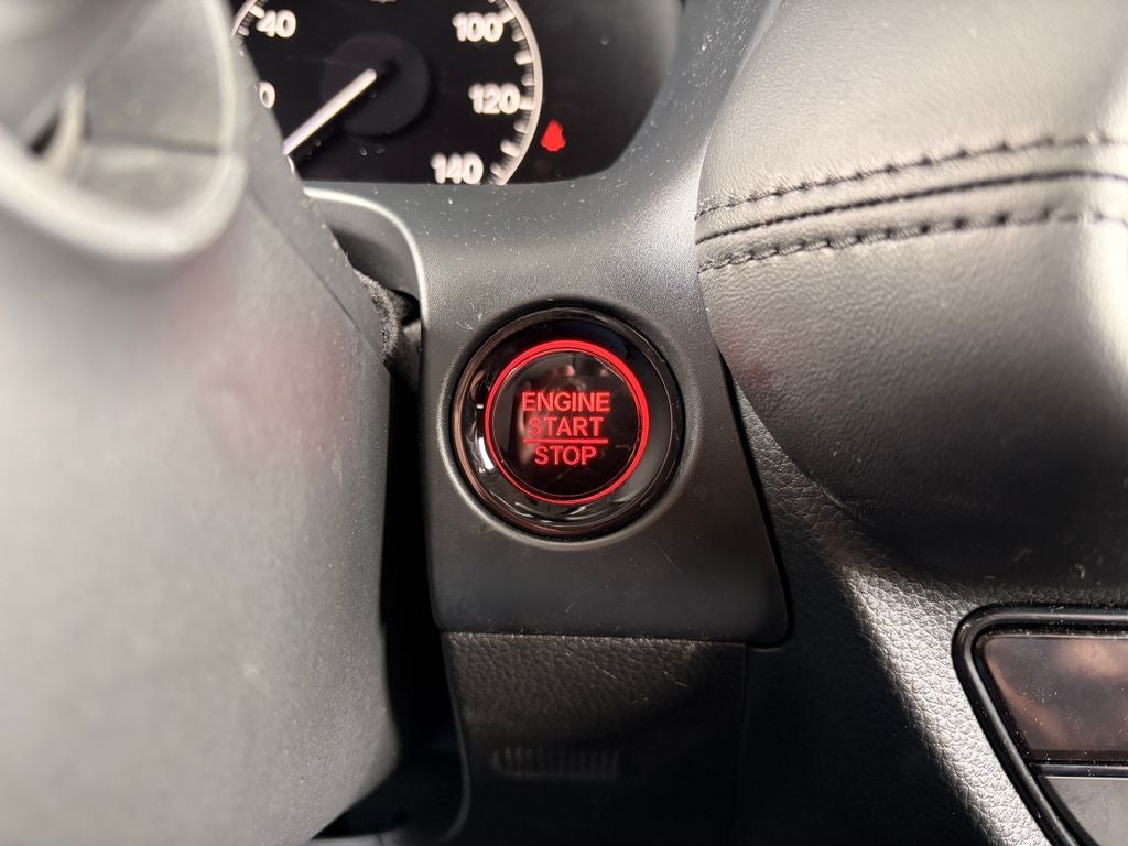 2025 Honda HR-V LX