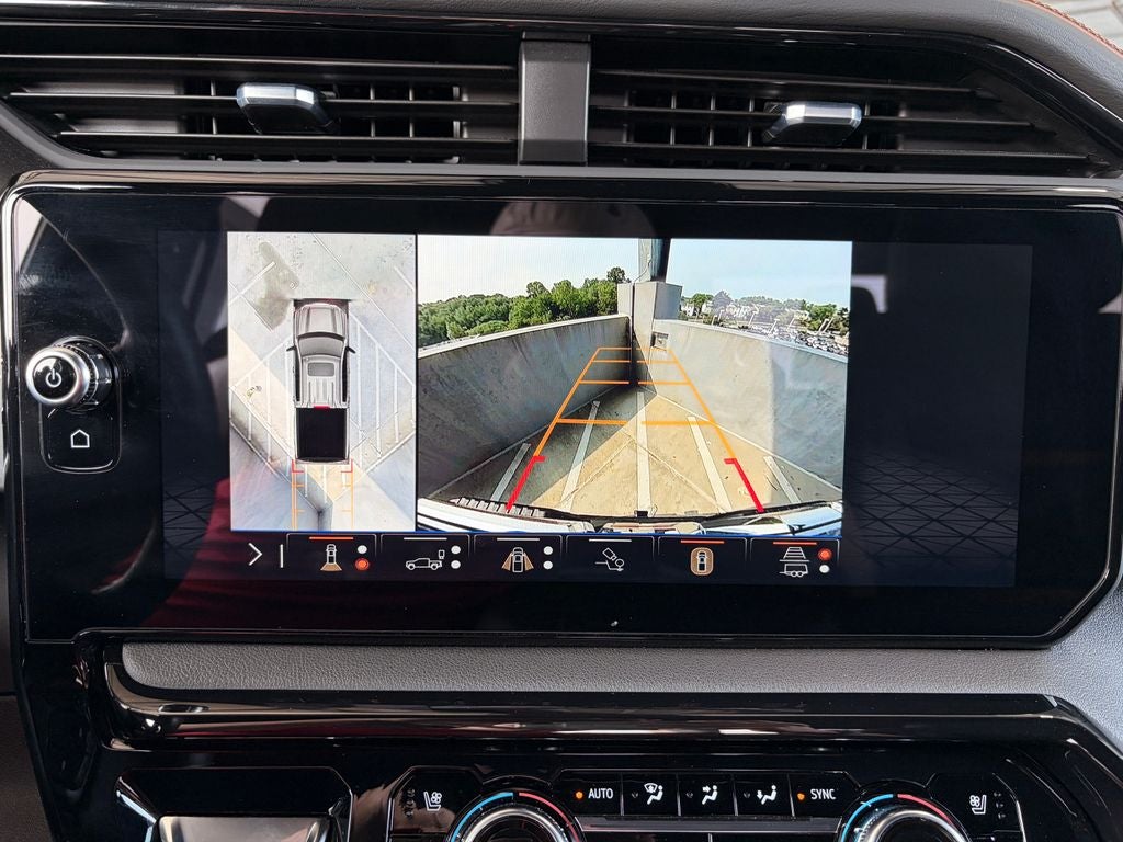 2025 GMC Sierra AT4