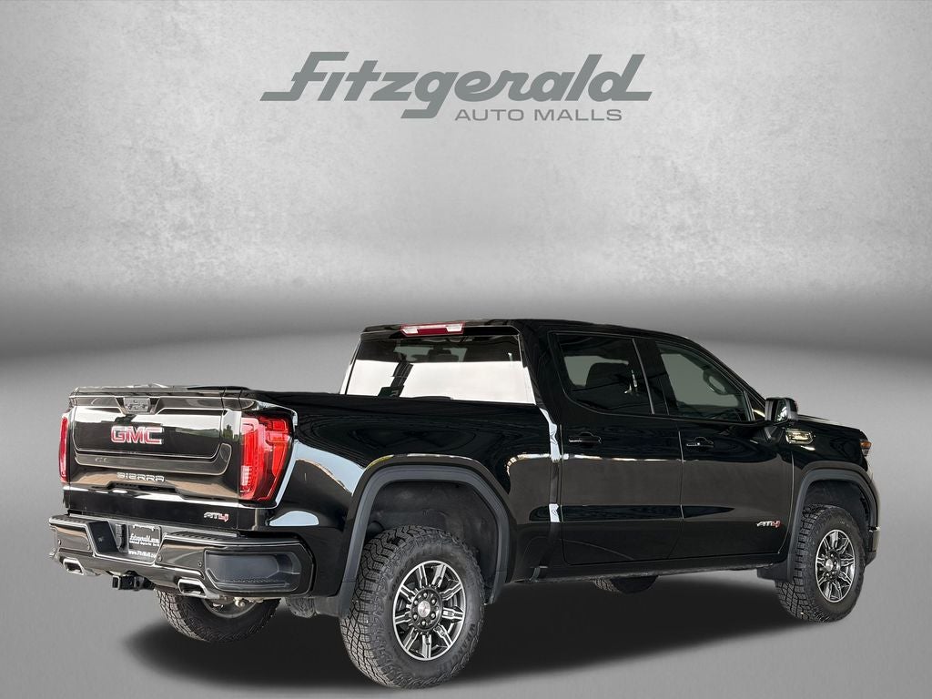 2025 GMC Sierra AT4