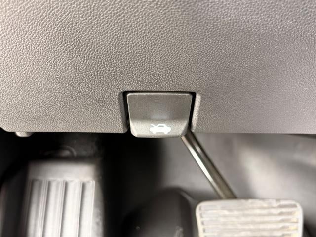 2025 GMC Sierra AT4