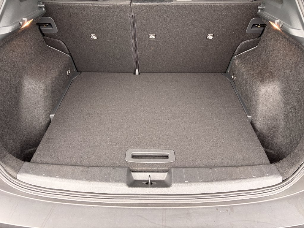 2025 Nissan Kicks MPV SV