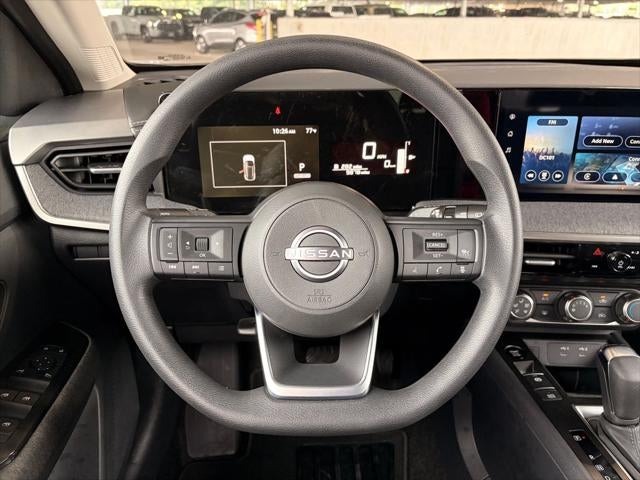 2025 Nissan Kicks MPV SV
