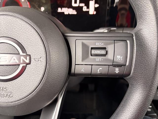 2025 Nissan Kicks MPV SV