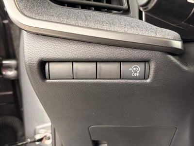 2025 Nissan Kicks MPV SV