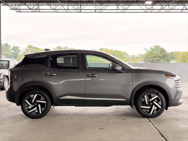 2025 Nissan Kicks MPV SV
