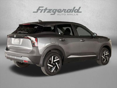 2025 Nissan Kicks MPV SV