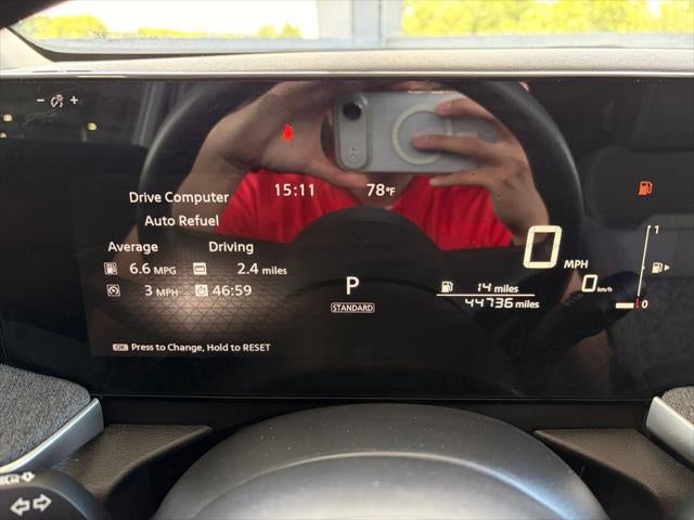 2025 Nissan Kicks MPV SV