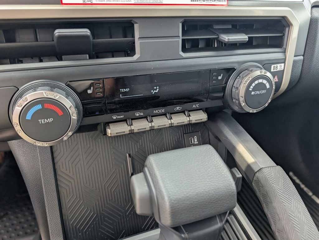 2025 Toyota Tacoma SR5