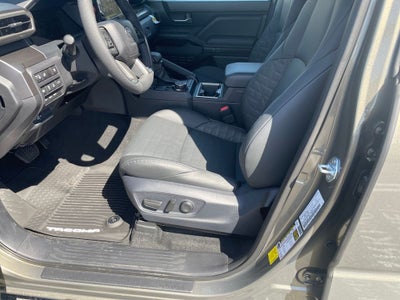 2026 Toyota Tacoma i-FORCE MAX TRD Off-Road i-FORCE MAX