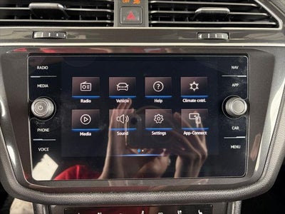 2024 Volkswagen Tiguan 2.0T SEL R-Line