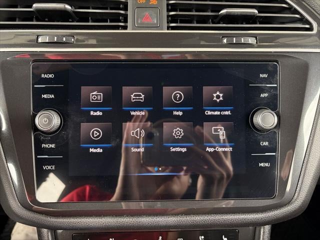 2024 Volkswagen Tiguan 2.0T SEL R-Line