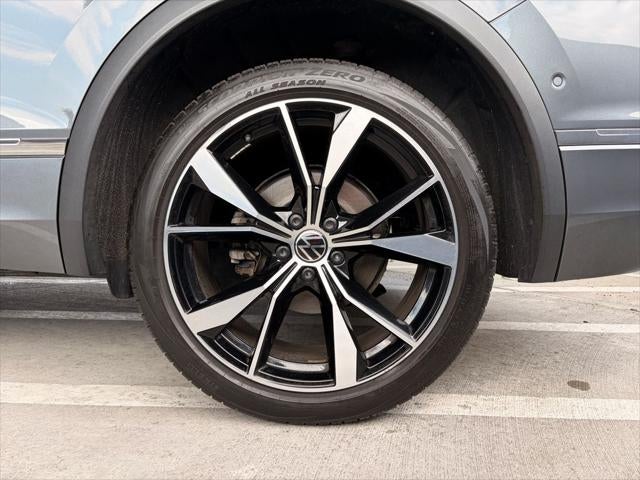 2024 Volkswagen Tiguan 2.0T SEL R-Line