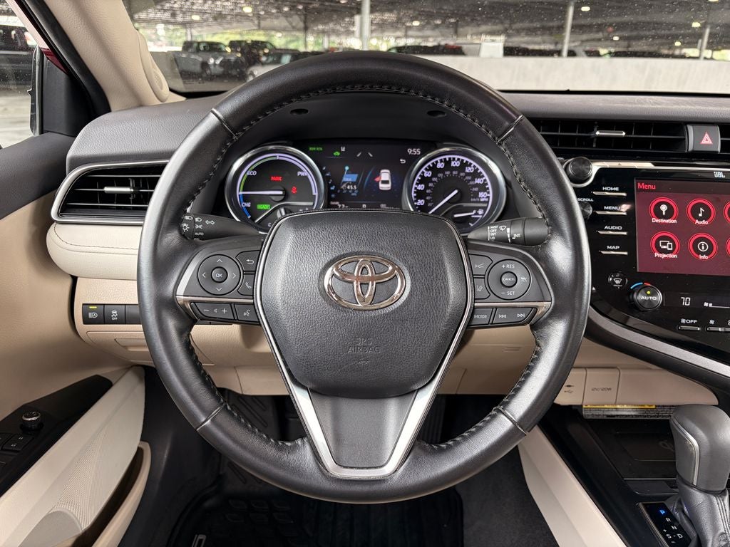 2019 Toyota Camry Hybrid XLE