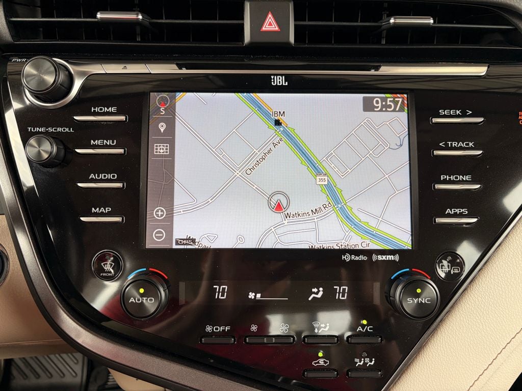 2019 Toyota Camry Hybrid XLE