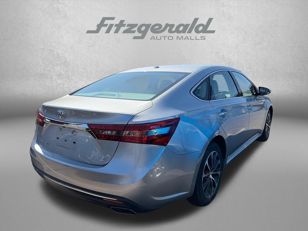 2018 Toyota AVALON XLE Premium