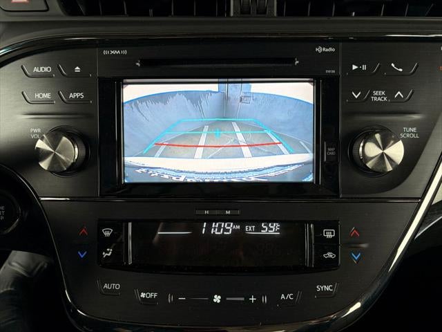 2018 Toyota AVALON XLE Premium