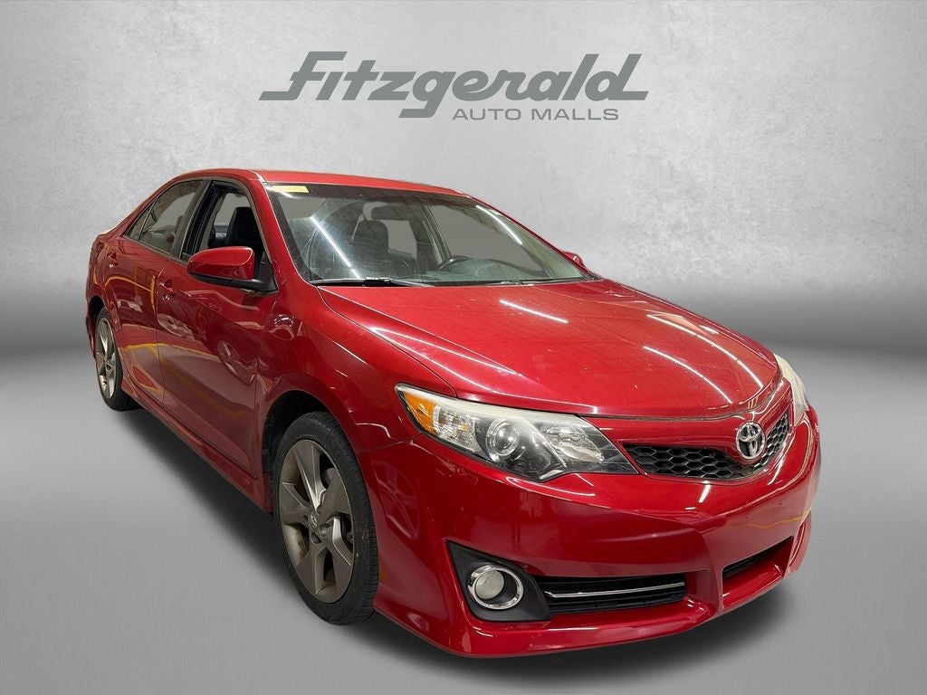 2014 Toyota CAMRY SE