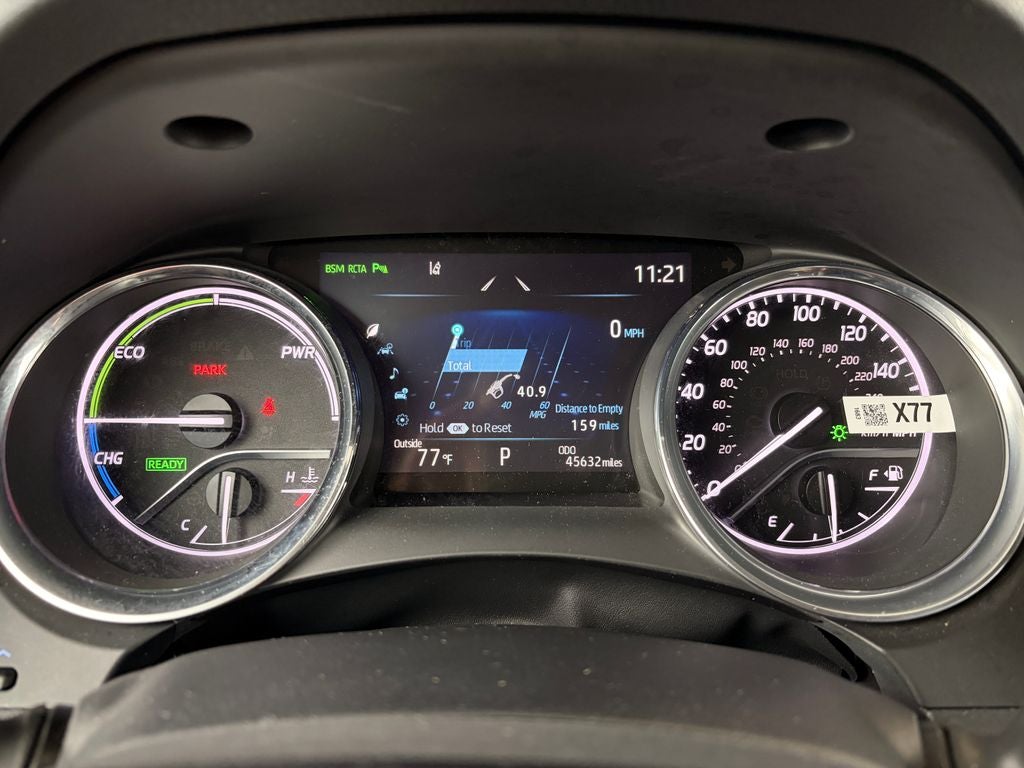 2020 Toyota Camry Hybrid XLE