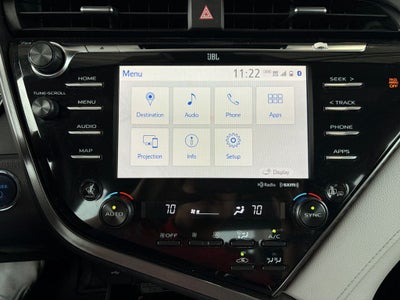 2020 Toyota Camry Hybrid XLE