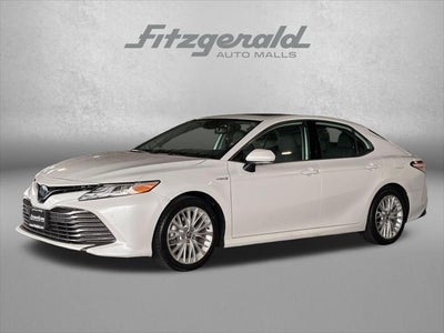 2020 Toyota Camry Hybrid XLE