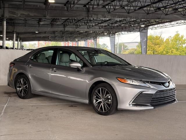 2023 Toyota Camry Hybrid XLE