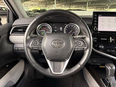 2023 Toyota Camry Hybrid XLE