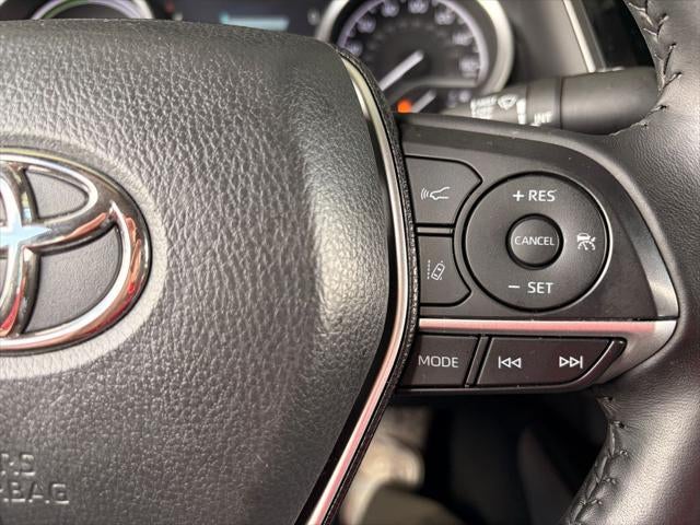 2023 Toyota Camry Hybrid XLE