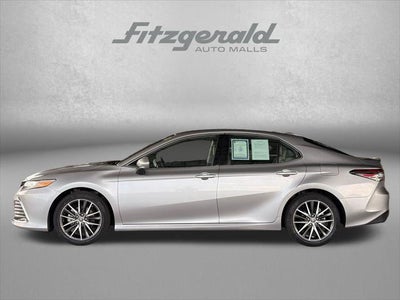 2023 Toyota Camry Hybrid XLE