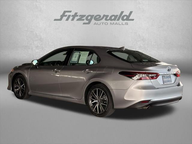 2023 Toyota Camry Hybrid XLE