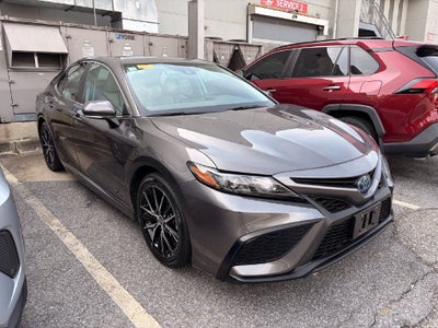 2023 Toyota Camry Hybrid SE