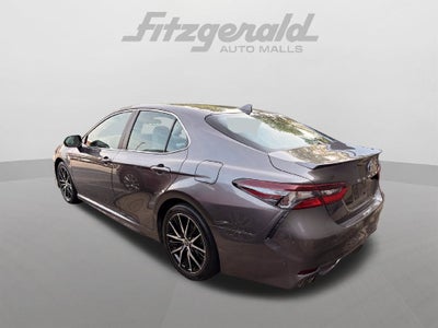 2023 Toyota Camry Hybrid SE