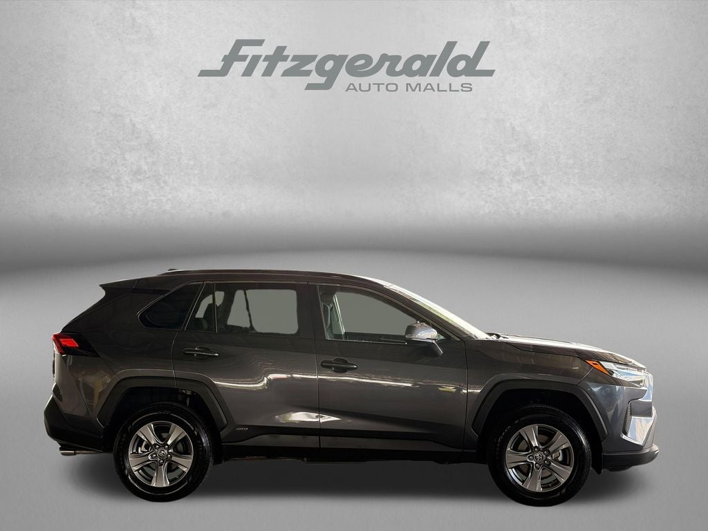 2024 Toyota RAV4 HYBRID LE