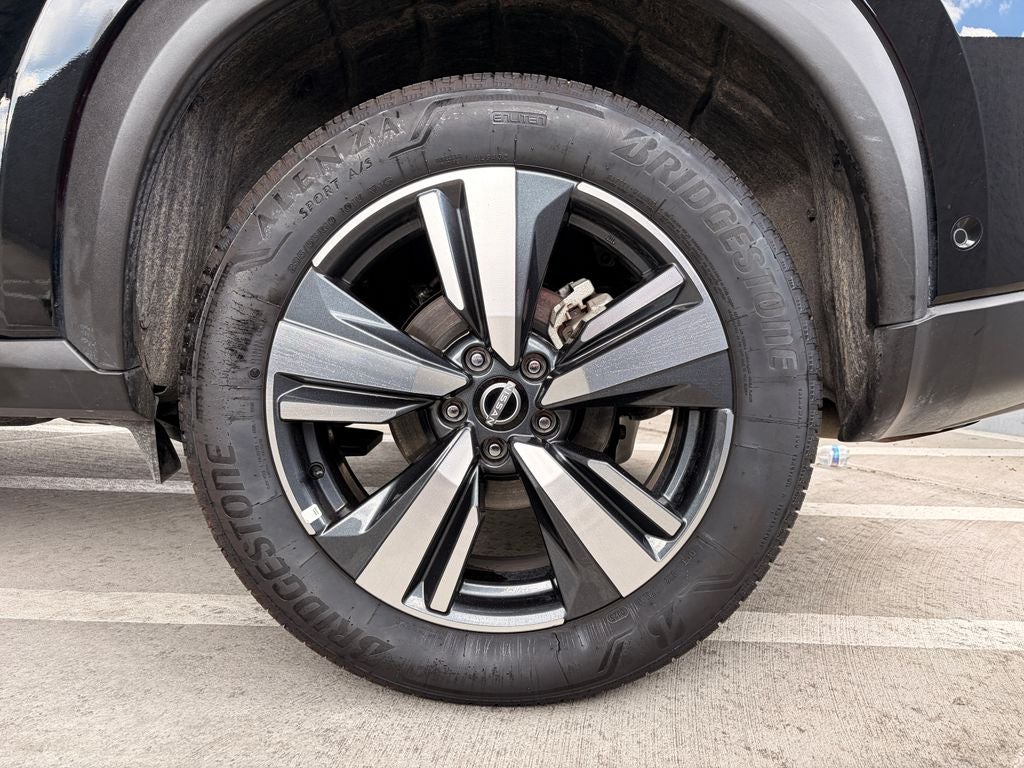 2026 Nissan Rogue SL
