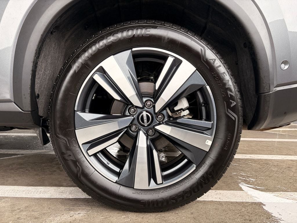 2026 Nissan Rogue SL