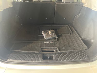 2026 Nissan Rogue SL