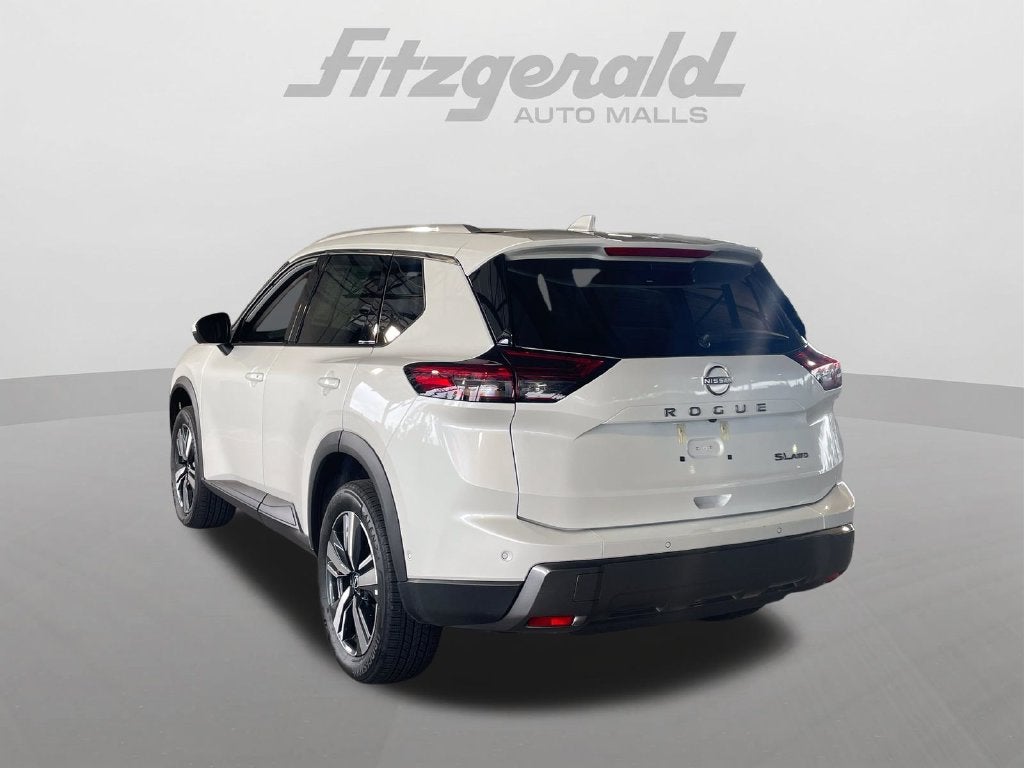 2026 Nissan Rogue SL